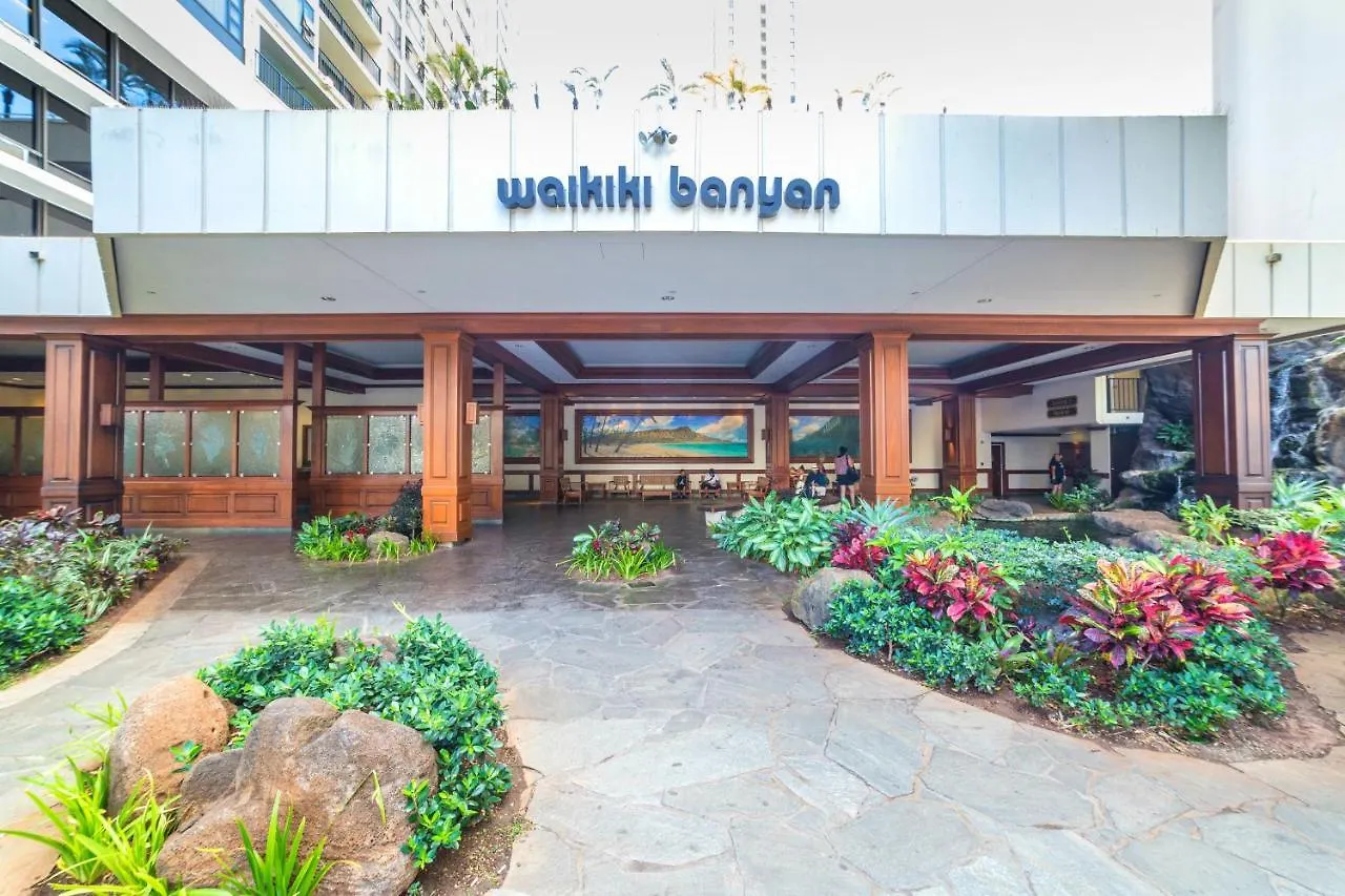 Mountain View Getaway, Free Parking And Beach Steps Away Honolulu