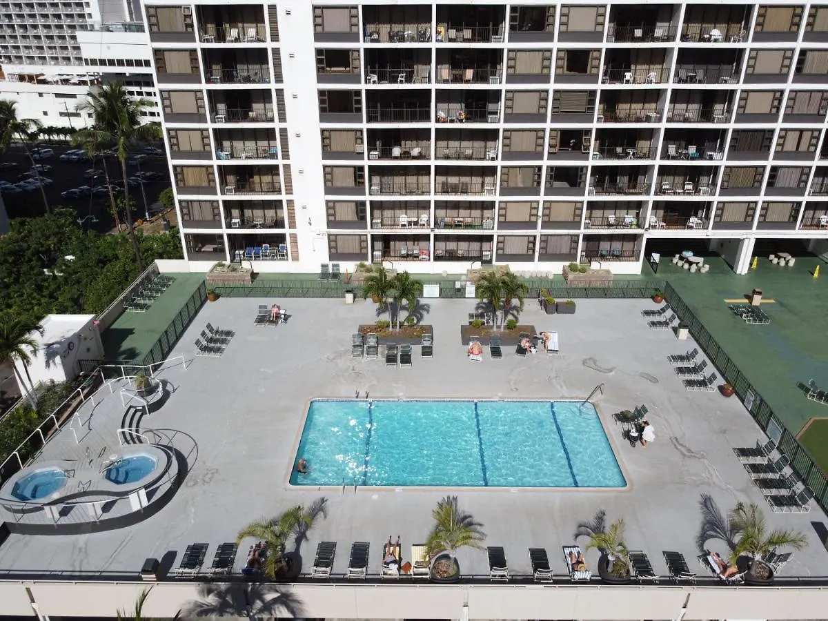 Mountain View Getaway, Free Parking And Beach Steps Away Honolulu