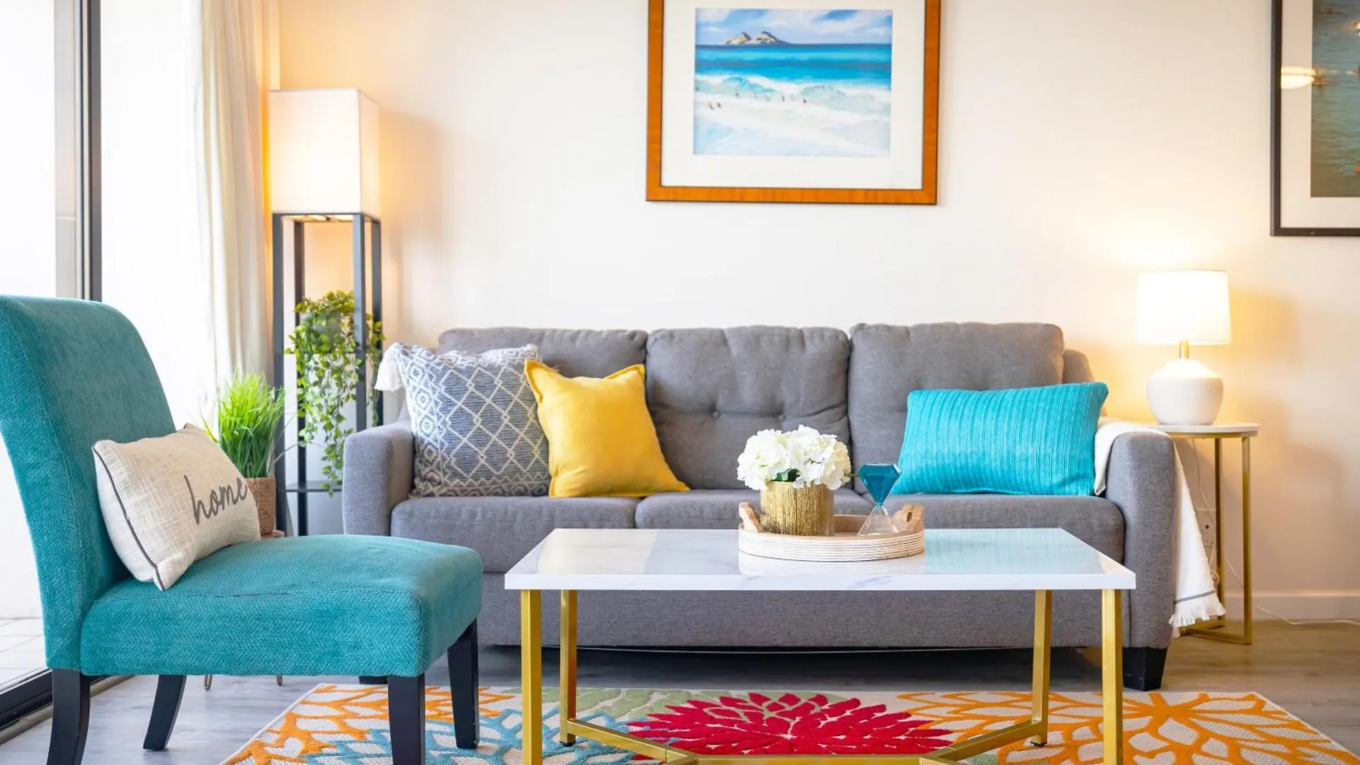 Mountain View Getaway, Free Parking And Beach Steps Away Honolulu Apartment